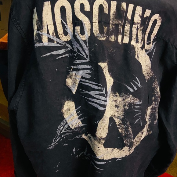 boys moschino tops